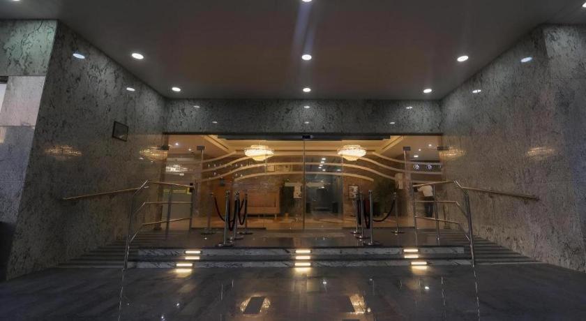 Alazmi Hotel Dubai Exterior photo